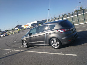 Ford S-MAX