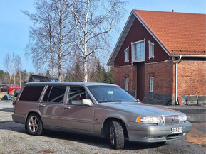 Volvo 960