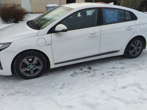 Hyundai Ioniq Plug-In