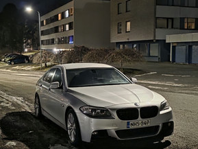 BMW 528