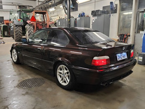 BMW 318iS