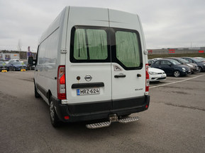 Nissan NV400