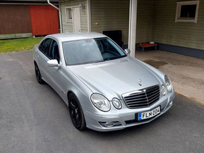 Mercedes-Benz E