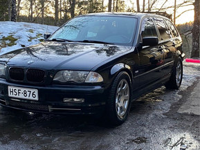 BMW 330