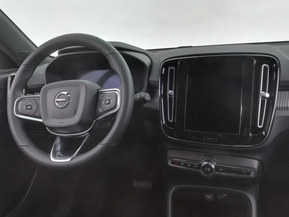 Volvo EX40