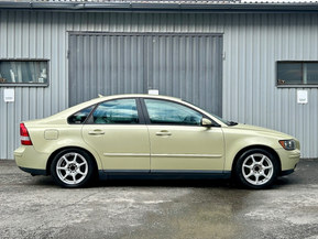 Volvo S40
