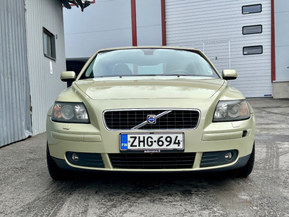 Volvo S40