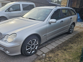Mercedes-Benz C 180