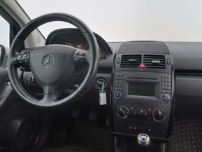 Mercedes-Benz A