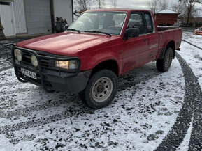 Mazda B2500
