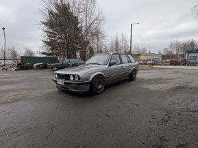 BMW 325