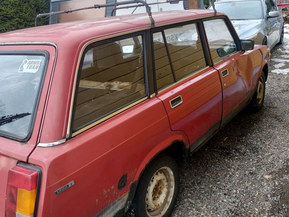 Lada 2104