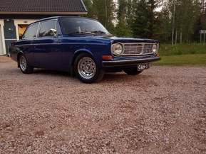 Volvo 142