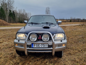 Mitsubishi L200
