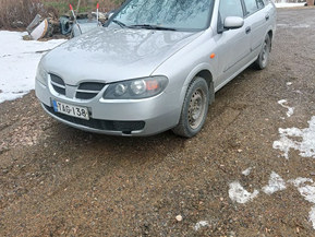 Nissan Almera