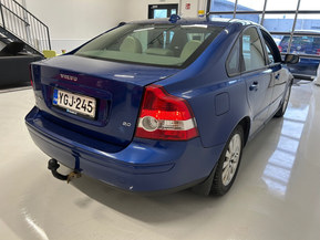 Volvo S40