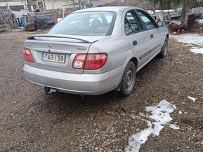 Nissan Almera