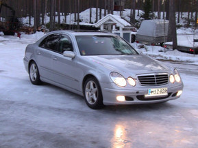 Mercedes-Benz E