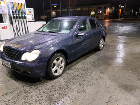 Mercedes-Benz C 180