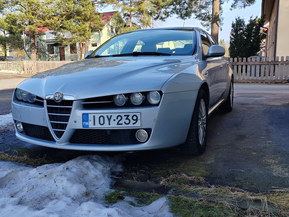 Alfa Romeo 159