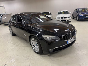 BMW 740