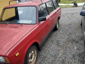 Lada 2104