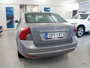 Volvo S40