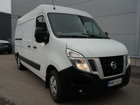 Nissan NV400