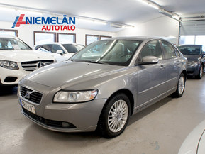 Volvo S40