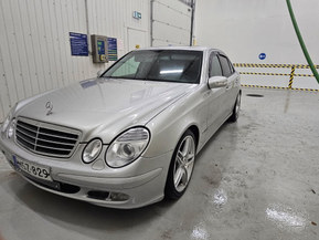 Mercedes-Benz E
