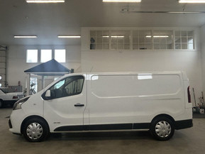 Nissan NV300