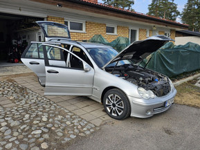 Mercedes-Benz C 180