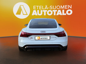 Audi e-tron GT RS