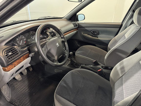 Peugeot 406