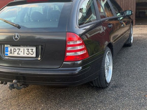 Mercedes-Benz C