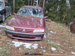 Peugeot 605