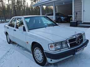 Mercedes-Benz 190