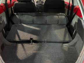 Volkswagen New Beetle