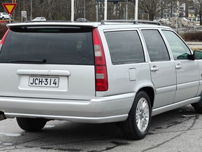 Volvo V70