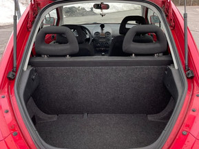 Volkswagen New Beetle