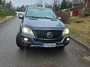 Mercedes-Benz ML