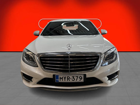Mercedes-Benz S