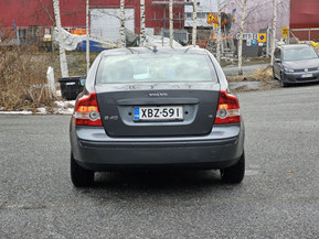 Volvo S40