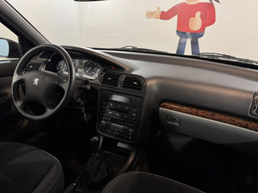 Peugeot 406