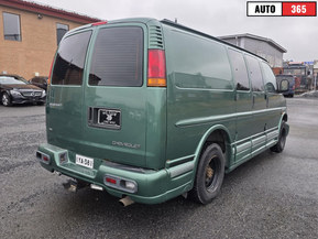 Chevrolet Chevy Van