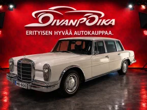 Mercedes-Benz 600