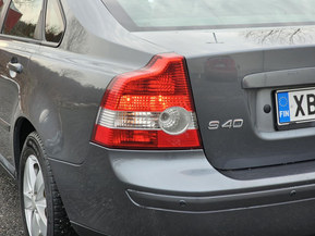 Volvo S40