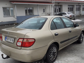 Nissan Almera