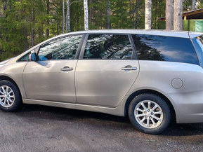 Mitsubishi Grandis
