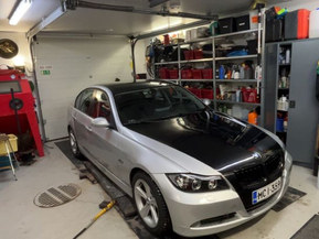 BMW 320